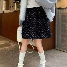 批发克毛呢 韩系碎花裙短裙半身裙女秋花苞裙A字裙伞裙 上新款 优雅