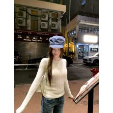 镂空设计感长袖针织T恤女春秋季新款圆领内搭打底衫 新款上市