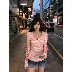 批发秋<b class='q'>冬</b>高级感字母印花粉色条纹百搭连帽衫T恤 初秋上新 纯欲风