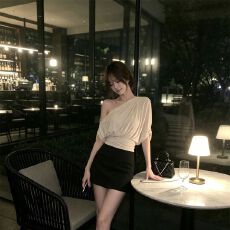 批发韩系纯欲风辣妹2026新款三穿抹胸背心女<b class='q'>夏</b>季设计感小个子露肩上