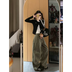 批发40支精棉210克 秋<b class='q'>冬</b>百搭高级感假两件女 秋季新品 小众设计感