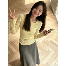 批发美式内搭正肩长袖T恤黄色<b class='q'>打底衫</b> 早秋新款 通勤风 轻熟风 垂感