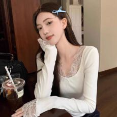 批发已出货 罗纹 蕾丝拼接<b class='q'>打底衫</b>修身显瘦纯欲辣妹长袖 上新款 优雅