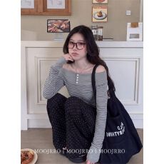 批发法式<b class='q'>复古</b>条纹一字肩长袖T恤女秋辣妹风修身打底内搭上衣 上新款