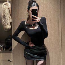 仿棉辣妹长袖上衣女春秋新款显瘦打底衫约会心机镂空T恤 上新款