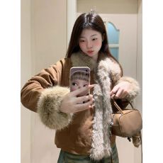 批发冬季新款仿狐狸毛<b class='q'>皮草</b>外套女短款加厚拼接年轻款毛毛<b class='q'>大衣</b> 上新款