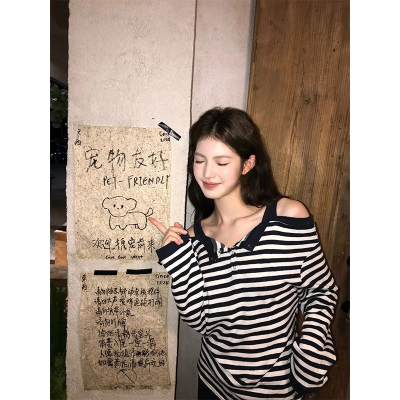 BY35952# 色织条条纹半开领露肩长袖T恤女秋百搭宽松新款上市  服裝批發女裝批發服飾貨源