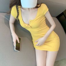 批发已出货 辣妹连衣<b class='q'>裙</b>u领性感显身材<b class='q'>修身</b>包臀短<b class='q'>裙</b>