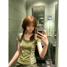 批发美式条纹<b class='q'>印花</b>短袖t恤女夏修身显瘦甜辣妹正肩上衣潮新款