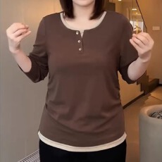 批发95棉5氨纶大码<b class='q'>女装</b>春季纯棉假两件长袖正肩T恤胖mm显瘦内搭上衣