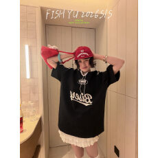 批发YU早春新款韩版时尚美式复古<b class='q'>字母</b>印花撞色V领宽松短袖<b class='q'>T</b><b class='q'>恤</b>大版