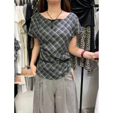 批发十三行2026夏装新款复古撞色格纹短袖T恤女不规则褶皱<b class='q'>收腰</b>上衣