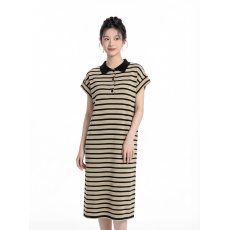 批发卡其黑条纹 POLO 领针织<b class='q'>连衣裙</b>落肩袖宽松显瘦<b class='q'>直筒</b>中长款 T 恤裙