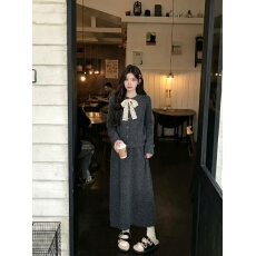 批发温柔蕾丝蝴蝶结针织两件套女 圆领开衫毛衣+高腰长裙韩系减龄套装