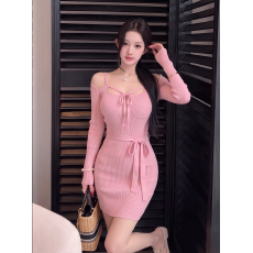 批发纯欲风绑带镂空针织连衣裙女秋冬新款修身显瘦辣妹长袖包臀短裙
