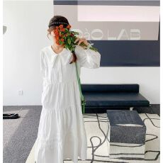 批发法式温柔风白色<b class='q'>娃娃</b>领设计感森系仙女气质春秋宽松显瘦长袖连衣<b class='q'>裙</b>