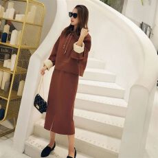 批发<b class='q'>大码</b><b class='q'>女装</b>2026秋季新款胖mm洋气连衣裙显瘦胖妹妹藏肉减龄两件套装