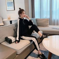 批发休闲<b class='q'>运动</b>套装女2026<b class='q'>新款</b>初秋韩版潮学生宽松小个子洋气时尚两件套