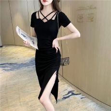 批发设计感镂空<b class='q'>性感</b><b class='q'>夜店</b>吊带挂脖开叉包臀褶皱夏季修身显瘦连衣裙