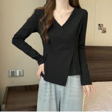 批发26支纯棉 <b class='q'>大码</b>不规则v领长袖t恤女胖mm收腰显瘦设计感打底衫上衣