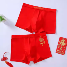 批发本命年男士潮流内裤男生纯棉透气抗菌档四角裤大红色结婚平角短裤