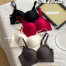 批发无痕舒适透气亲肤小胸聚拢罩内衣<b class='q'>文胸</b>