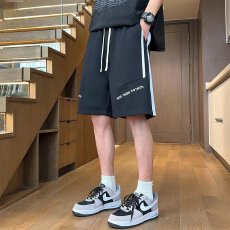 时尚运动短裤男士休闲裤夏季透气大码设计