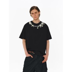 时尚黑色刺绣短袖T恤 男性休闲装精选