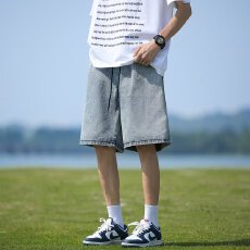 批发时尚<b class='q'>男</b>士宽松牛仔短裤休闲夏季百搭穿搭运动<b class='q'>裤子</b>