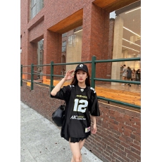 批发<b class='q'>运动</b>风格宽松<b class='q'>短袖</b>T恤休闲时尚百搭男女通用潮流上衣