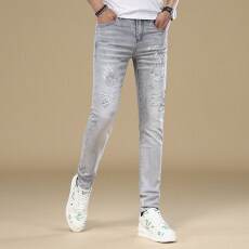 批发时尚修身<b class='q'>男</b>士牛仔裤刺绣个性百搭<b class='q'>休闲</b><b class='q'>长裤</b>限量版