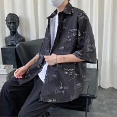 批发个性黑色短袖<b class='q'>衬衫</b>男士时尚潮流印花宽松<b class='q'>衬衣</b>夏季清爽必备款式