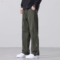 批发今年新款休闲裤立体剪裁多口袋设计出行必备良品