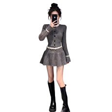 批发法式千金风灰色长袖针织连衣裙子女秋<b class='q'>冬</b>季2026新款超好看<b class='q'>冬</b>装套裙