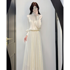 批发2026年新款清冷感白月光长袖套装连衣裙子女春季法式雪纺收腰长裙