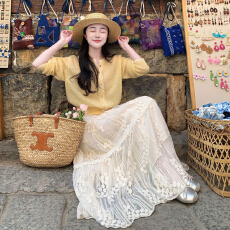 批发2026新款韩系温柔风明媚穿搭套装裙子春季黄色上衣<b class='q'>蕾丝</b>长裙<b class='q'>两件套</b>