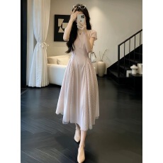 批发2026新款温柔风粉色<b class='q'>波点</b>短袖<b class='q'>连衣裙</b>子女夏季网纱拼接a字收腰长裙