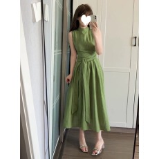 批发韩系高级感<b class='q'>绿色</b>条纹无袖<b class='q'>连衣裙</b>子女夏季2026新款掐腰气质背心长裙