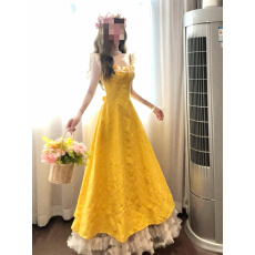 批发法式黄色吊带连衣裙子女2025春季新款高级感气质长裙收腰仙女长裙