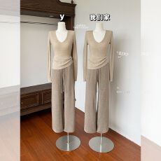 批发韩系纯色百搭V领<b class='q'>长袖</b>针织衫女秋冬新款简约纯欲修身显瘦打底上衣