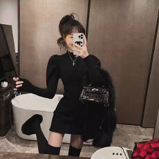 批发高领泡泡袖针织连衣裙女秋冬新款韩版修身显瘦法式复古百搭<b class='q'>打底裙</b>