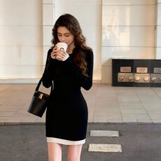批发<b class='q'>黑色</b>针织假两件撞色打底连衣裙女秋冬修身显瘦内搭辣妹包臀短裙子