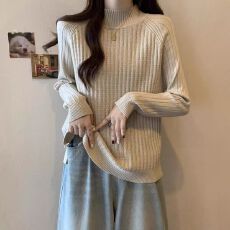 批发<b class='q'>大码</b><b class='q'>女装</b>秋冬宽松遮肚半高领毛衣胖妹妹显瘦休闲加厚针织打底上衣