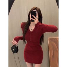 批发高级感性感v领针织连衣裙女修身秋<b class='q'>冬</b>内搭配大衣时尚气质包臀短裙