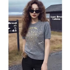 批发灰色韩版星星图案设计圆领短袖T恤女2026夏季新款修身显瘦<b class='q'>上衣</b>潮