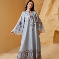 批发外贸中东跨境穆斯林女士长袍V领绣花流苏气质阿拉伯连衣<b class='q'>裙</b>