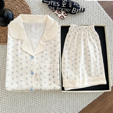 批发欧美浅蓝色小<b class='q'>碎花</b>纯棉睡衣女套装夏天翻领开衫透气少可外穿家居服