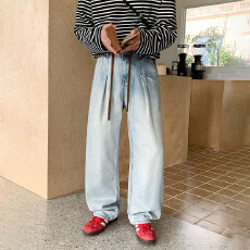 批发HB studio's jeans 2026<b class='q'>新款</b>水洗蓝色宽松直筒裤牛仔裤男