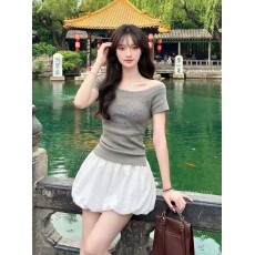 批发实拍云朵蓬蓬花苞半身裙2026春<b class='q'>夏季</b>低腰设计感显瘦<b class='q'>短裙</b>子