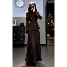 批发韩系巨好看穿搭一整套2026新款西装连衣裙子女<b class='q'>秋</b>冬季长裙两件套装